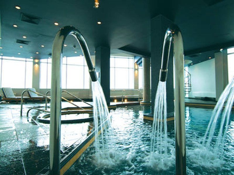 Radisson Blu Hotel, 4*